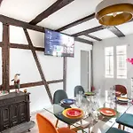 Newly Renovated - Historical Center *