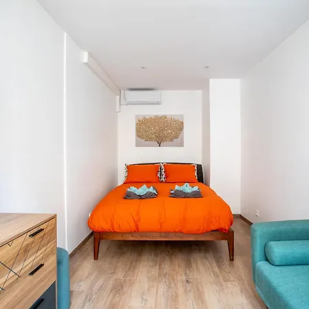 Newly Renovated - Historical Center Apartman